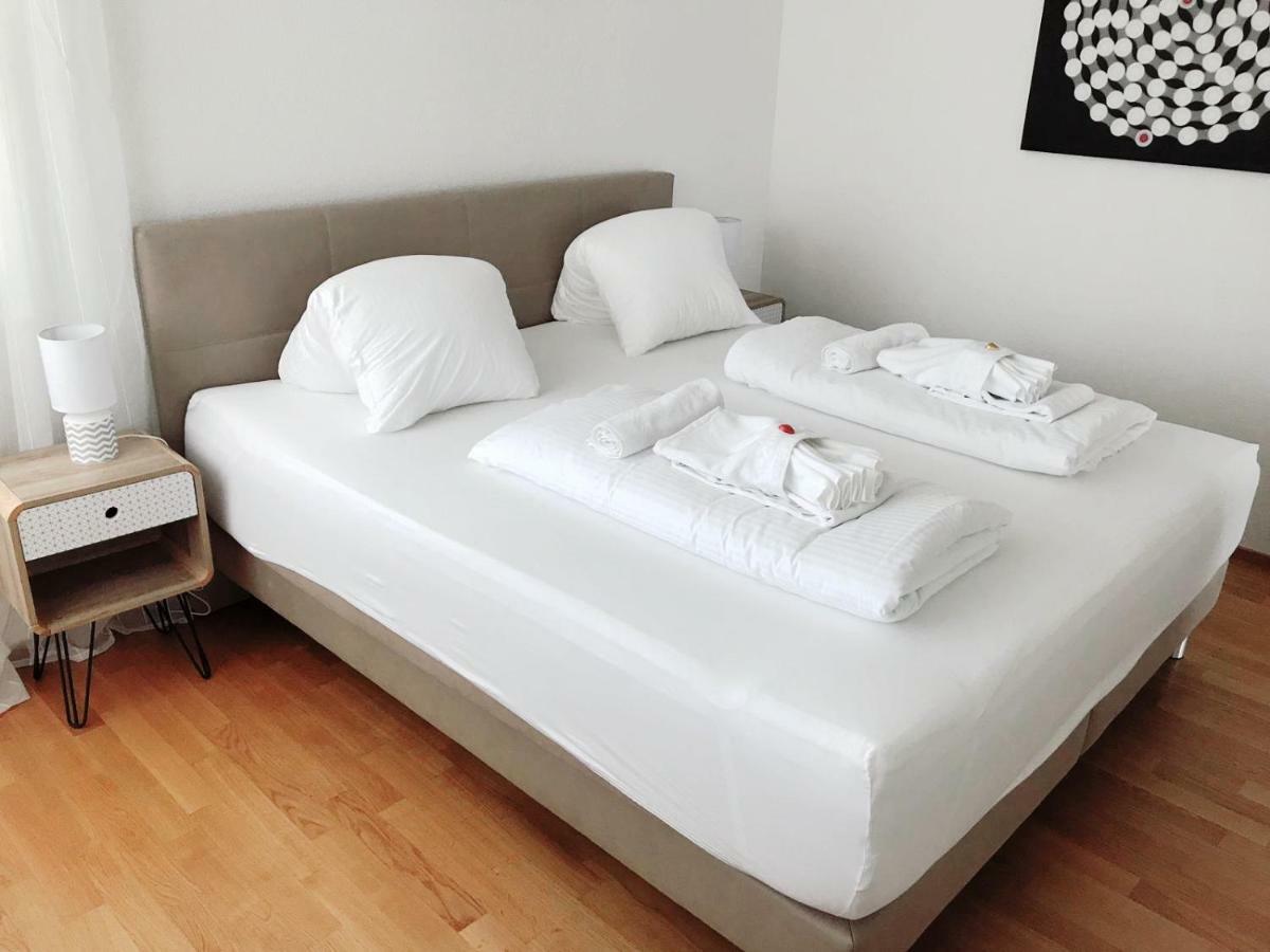 Easy-Living Apartments Dietwil Bagian luar foto