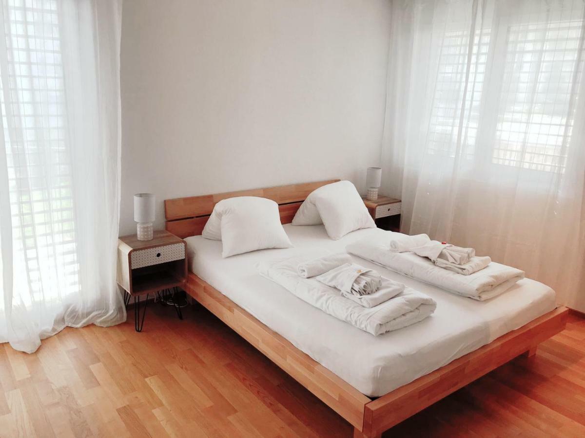 Easy-Living Apartments Dietwil Bagian luar foto